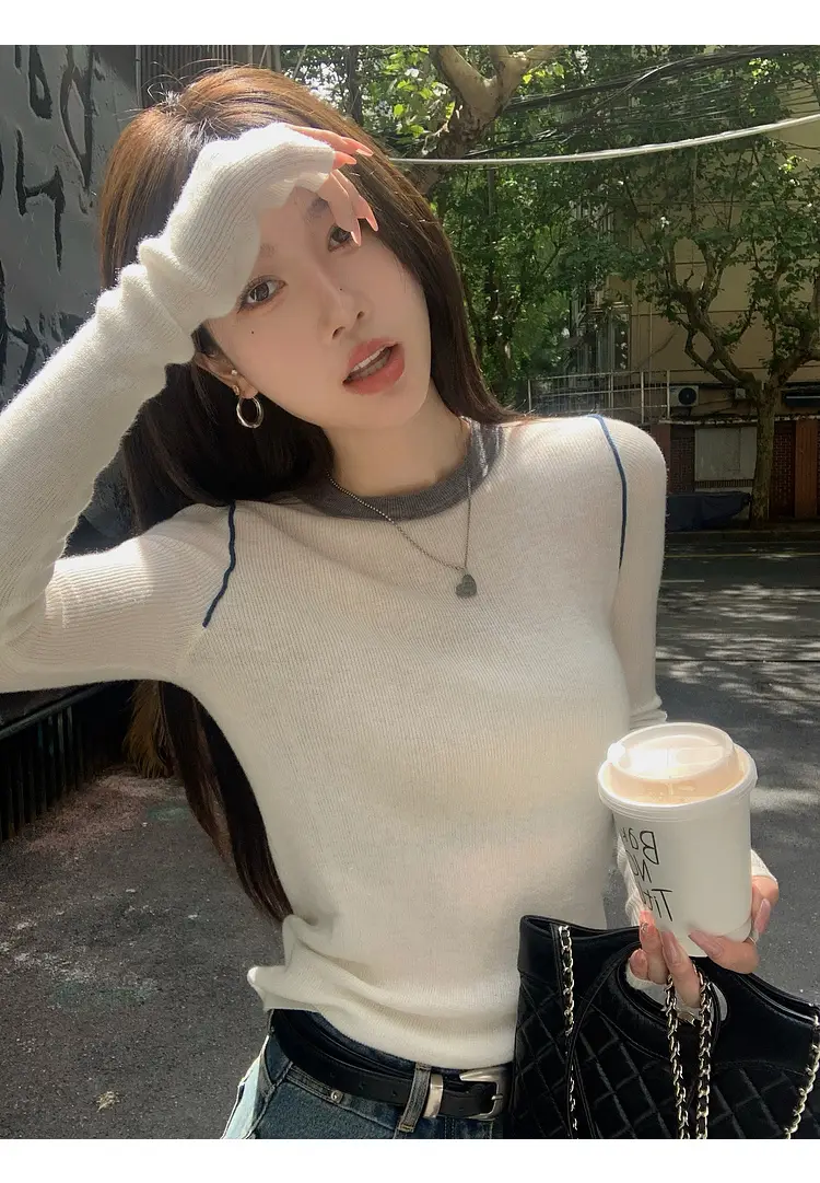 배색 라운드넥 긴소매 니트 상세 이미지 7