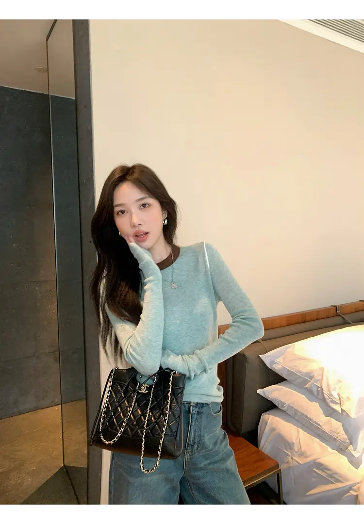 배색 라운드넥 긴소매 니트 상세 이미지 22