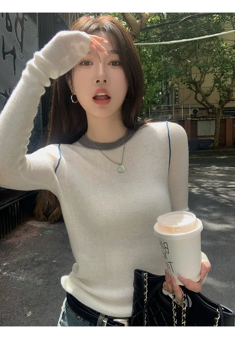 배색 라운드넥 긴소매 니트 상세 이미지 24