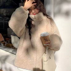 批发高级设计感加厚羊羔毛女外套加绒加厚棉袄毛绒棉服大码摇粒绒防寒