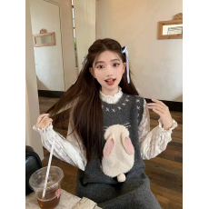 批发立体小兔子针织背心<b class='q'>连衣裙</b>女秋季甜美宽松裙子设计感<b class='q'>撞色</b>毛衣长裙