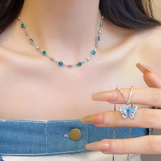 批发夏季爆款双层叠戴蓝色蝴蝶项链轻奢小众高级感蓝色锆石锁骨链颈链