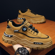 批发秋<b class='q'>冬</b>新款旋转纽扣套脚工装短靴潮流复古增高户外旅游登山运动男鞋