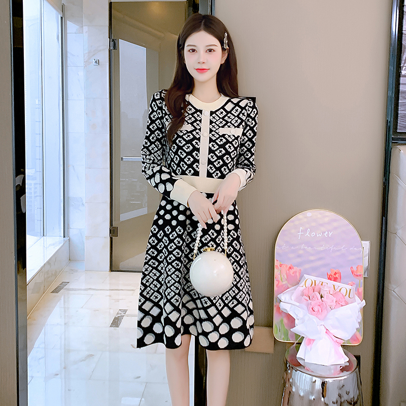 PF24478#新款小香风针织连衣裙设计感绝美温柔小个子针织裙女裝貨源服裝批發