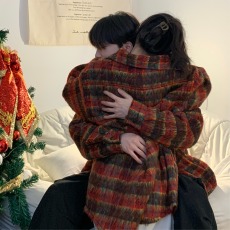 批发实拍情侣格子外套