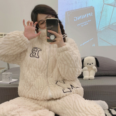 批发黛琳芬-高档绒三层夹棉女士<b class='q'>睡衣</b>加厚保暖拉链两件套夹棉家居服80