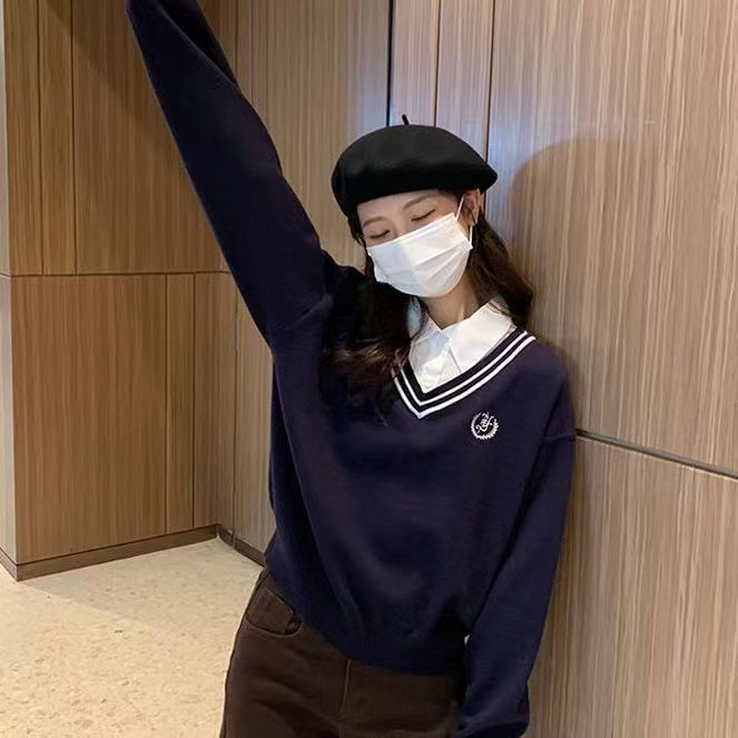 흔들어서 톤 주간 고양이 품질 페이크 레이어드 니트 스웨터 여성 새로운 일본식 디자인 센스 작은 대중 긴팔 맨위 기본 셔츠