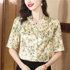 批发重磅真丝衬衫女上衣2025春夏装新款中袖V领气质印花桑蚕丝衬衣女