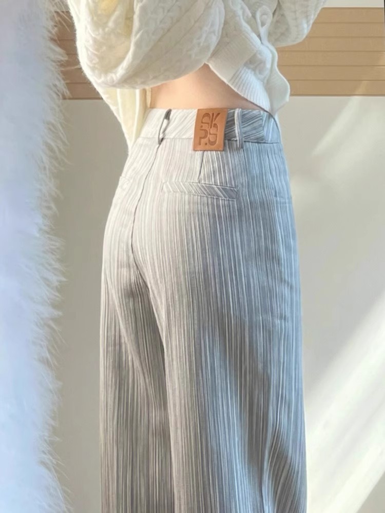 인출 여성 의류 통통한 여동생 슬림해 보이는 가을 연령 감소 회색 루즈핏 작은 대중 캐주얼 질감 섹시함 스트레이트 청바지