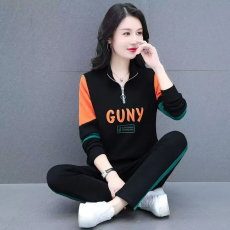 批发时尚套装秋装2025新款时尚减龄<b class='q'>中年女装</b>洋气运动服休闲时髦两件套