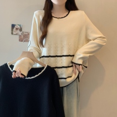 实拍~大码撞色圆领镂空长袖针织衫女秋冬胖mm洋气时尚显瘦上衣