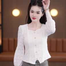 批发春秋打底衫女士新款<b class='q'>泡泡袖</b>长袖小衫遮肉显瘦气质百搭时尚内搭上衣