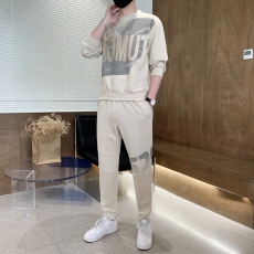 批发实拍春<b class='q'>秋</b>男士潮牌时尚印花百搭休闲圆领卫衣两件长袖套装