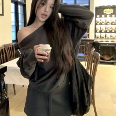 批发实拍实价~休闲套<b class='q'>装</b>女早秋斜肩长袖卫衣显瘦上衣半身裙套<b class='q'>装</b>