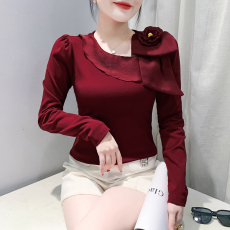 批发实拍2026<b class='q'>春</b>季新款修身显瘦设计感荷叶边斜领花朵长袖T恤女小衫