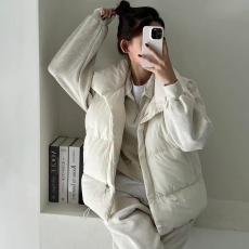 批发秋冬韩版斜拉链棉服<b class='q'>马夹</b>设计感小众坎肩面包服休闲宽松外套<b class='q'>马甲</b>女