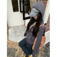 批发实拍实价 复古撞色格子连帽针织外套<b class='q'>修身</b>双拉链毛衣牛仔<b class='q'>裤</b>两件套