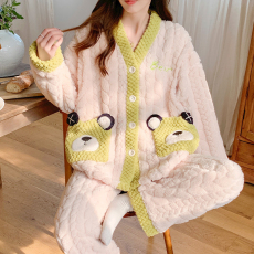 批发新款提花绒月子服秋冬季加绒加厚孕妇睡衣女法兰绒珊瑚绒产后哺乳