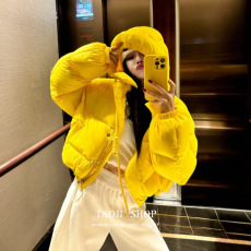 批发MOM栀子焦糖羽绒棉服秋冬<b class='q'>新款</b>小个子短款字母连帽外套设计感