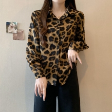 批发实拍2026早春韩国chic复古豹纹翻领宽松百搭长袖衬衫上衣