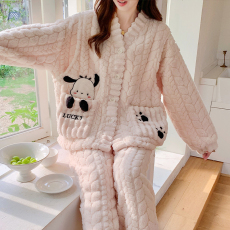 批发新款提花绒月子服秋冬季加绒加厚孕妇睡衣女法兰绒珊瑚绒产后哺乳