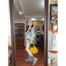 批发韩系灰色运动休闲套装女早秋高级感连帽卫衣外套穿搭包臀裙两件套