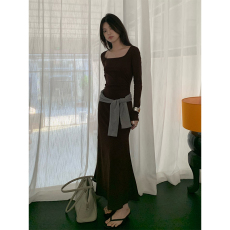 批发实拍纯欲碎花性感黑色长袖收腰连衣裙女辣妹修身显瘦弹力针织长裙