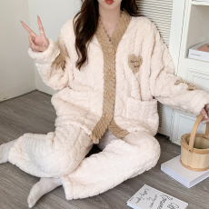 批发新款提花绒月子服秋冬季加绒加厚孕妇睡衣女法兰绒珊瑚绒产后哺乳