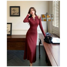 批发2025秋冬新款设计感小众新中式国风假两件<b class='q'>连衣裙</b>收腰显瘦气质长袖