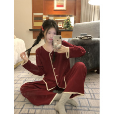 批发实拍实价韩版安哥拉红羚羊绒甜美宽松加厚透气花边<b class='q'>家居服</b>