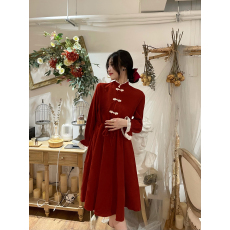 批发<b class='q'>大码</b>复古红拜年旗袍改良版<b class='q'>连衣裙</b>秋冬新款复古赫本风法式胖mm裙子