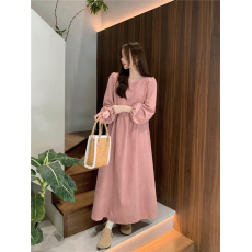 批发chic<b class='q'>粉色</b>灯芯绒<b class='q'>连衣裙</b>女秋季新款洋气收腰灯笼袖淑女A字裙子