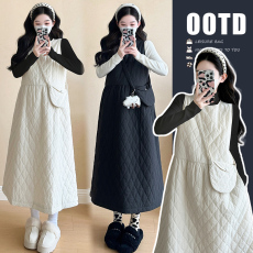批发实拍 现货 秋冬孕妇棉服背心裙+打底毛衣两件套孕妇装送包包