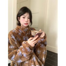 批发实拍 暖棕蝴蝶结甜美毛绒家居服睡衣套装