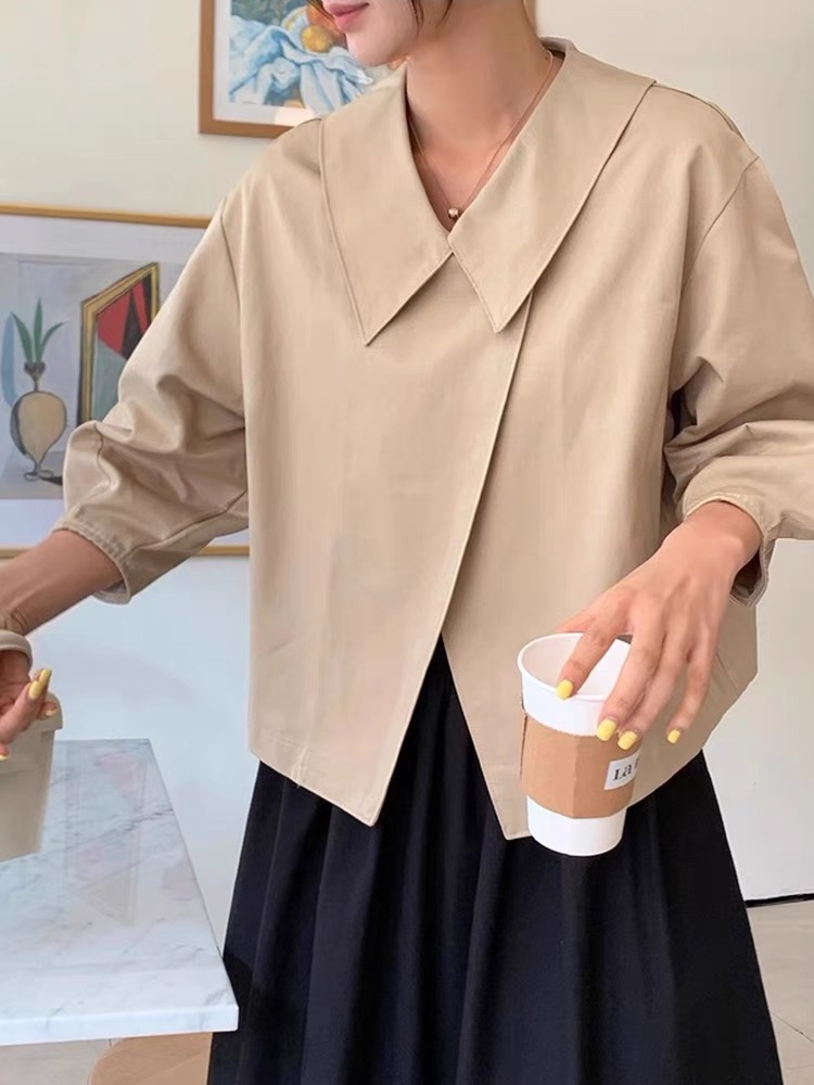 한국 chic 가을 프랑스식 디자인 센스 폴로 칼라 불규칙 십자가 루즈핏 다용도 긴팔 바람막이 짧은 여성 코트