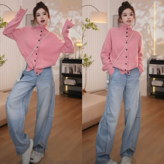 批发2025秋冬时尚针织百搭开衫毛衣+加绒休闲拼接时尚百搭阔腿牛仔裤