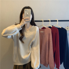 批发实拍实价 <b class='q'>冬</b>季新款V领中长款慵懒少女风百搭灯笼袖毛线针织毛衣