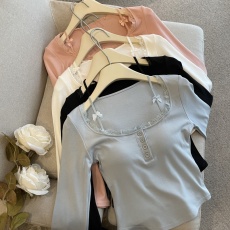 批发实拍不减 纯欲超好看蕾丝长袖t恤女秋冬别致设计感内搭修身显瘦