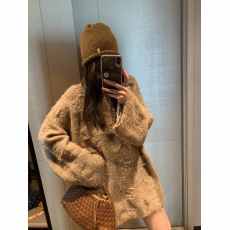 批发大码女装秋冬装法式设计感暗纹格套头毛衣温柔风时尚显瘦针织衫