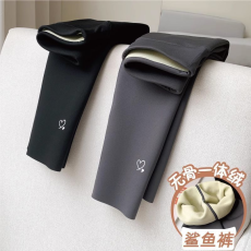 批发95涤 鲨鱼裤秋冬款加厚外穿瑜伽芭比裤子<b class='q'>儿童</b>洋气一体绒<b class='q'>打底裤</b>