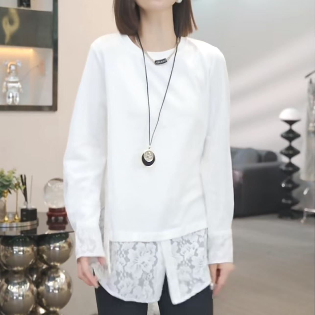 PF27531#设计感蕾丝拼接长袖T恤女秋冬休闲时尚气质白色打底上衣女裝貨源服裝批發