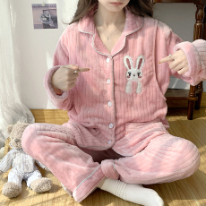 批发2024秋冬抽条绒抗掉毛孕妇睡衣产妇哺乳喂奶法兰绒月子服