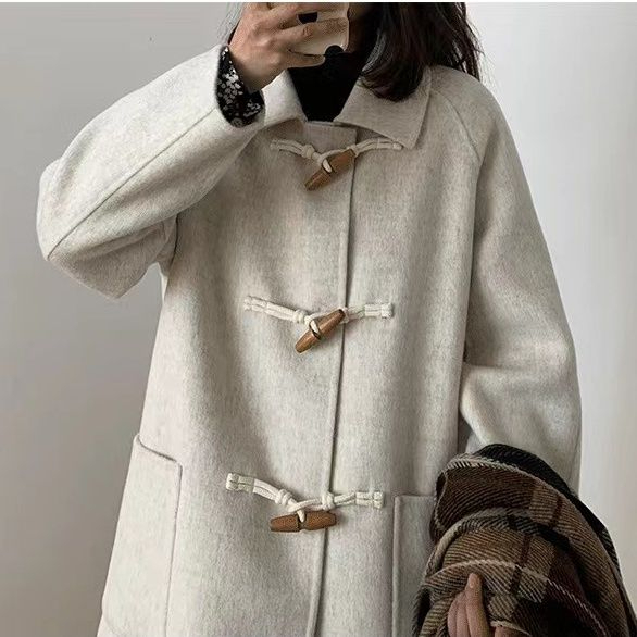 Black Horn Button Autumn and Winter Premium Coat for Women Small 2024 Autumn and Winter New Hepburn Style New Woolen Coat