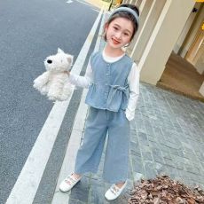 批发韩版<b class='q'>女童</b><b class='q'>三</b>件套装2024秋季新款打底衫T恤<b class='q'>马甲</b>裤子女孩百搭秋装潮