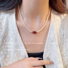 批发新中式中古风复古放玛瑙珍珠项链女百搭气质高级感串珠锁骨链颈链