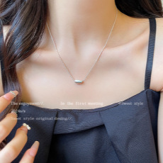 批发韩系爆款简约小豆豆项链女轻奢小众网红同款小豌豆锁骨链颈链