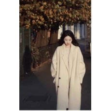 批发米白色双面呢羊绒大衣女中长款2024年新款过膝韩版宽松毛呢外套潮