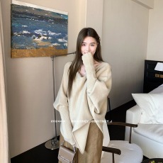 批发天猫抖音质量蝙蝠袖不规则针织衫女2024秋新款<b class='q'>宽松</b>慵懒风长袖上衣