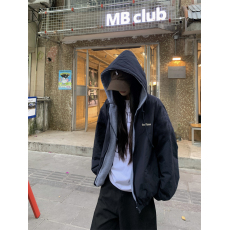 批发实拍实价 酷帅街头感 秋冬双面可穿摇粒绒防风连帽外套