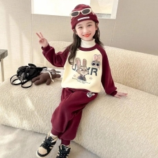 批发女童秋冬季洋气一体绒休闲<b class='q'>运动套装</b>儿童2025新款女<b class='q'>宝宝</b>7岁小女孩